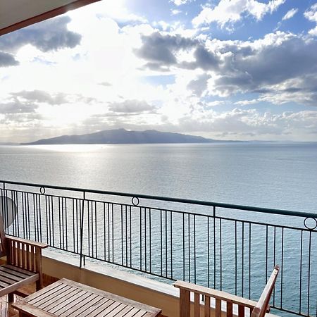 Design Sea View Apartment Sarandë エクステリア 写真